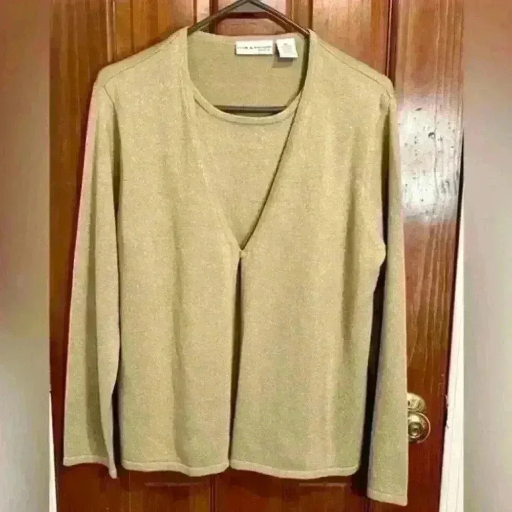 Croft & Barrow Ladies Cardigan Sweater